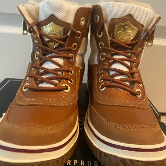 Snow Slide Brown and White Winter Boots size 8 - Picture 7 of 8